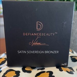 Satin Sovereign Bronzer - immortal envy